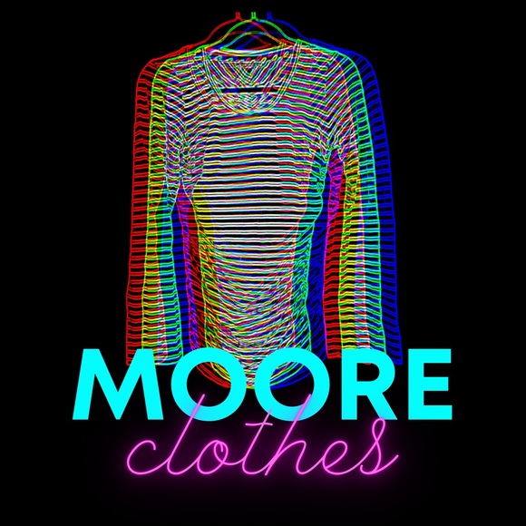 Meet your Poshers, Julia, Alison & Krista - Picture 1 of 1